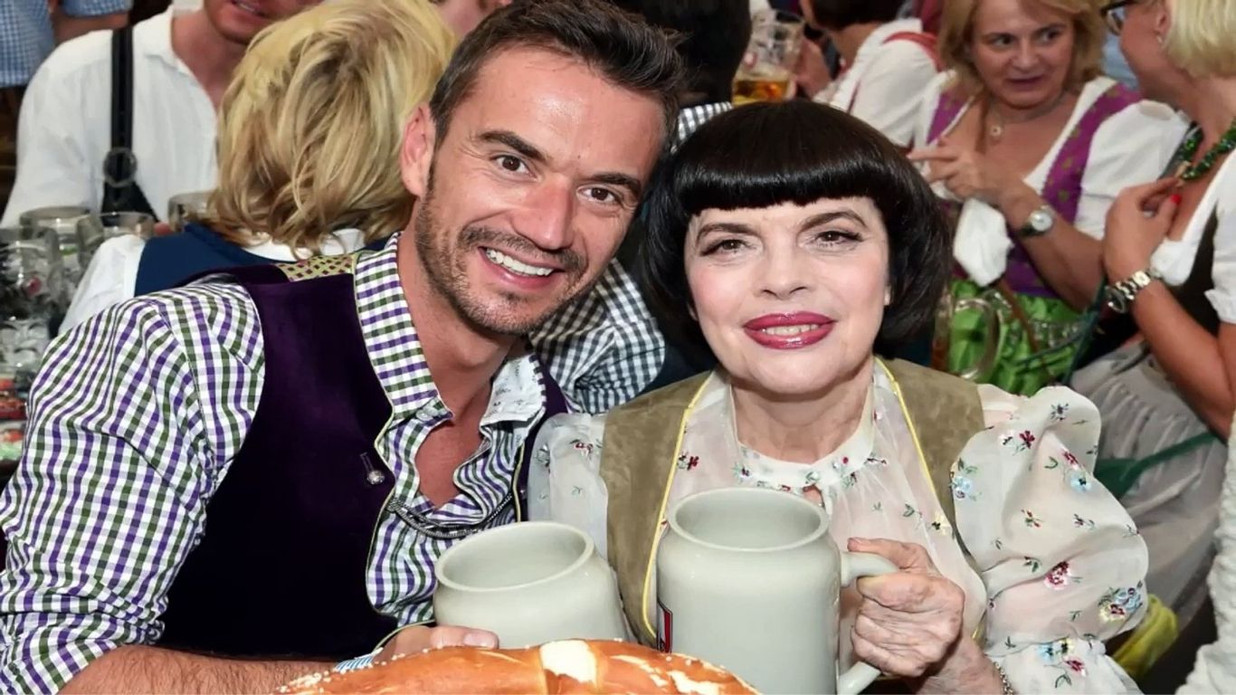 Mireille Mathieu et son fils photo